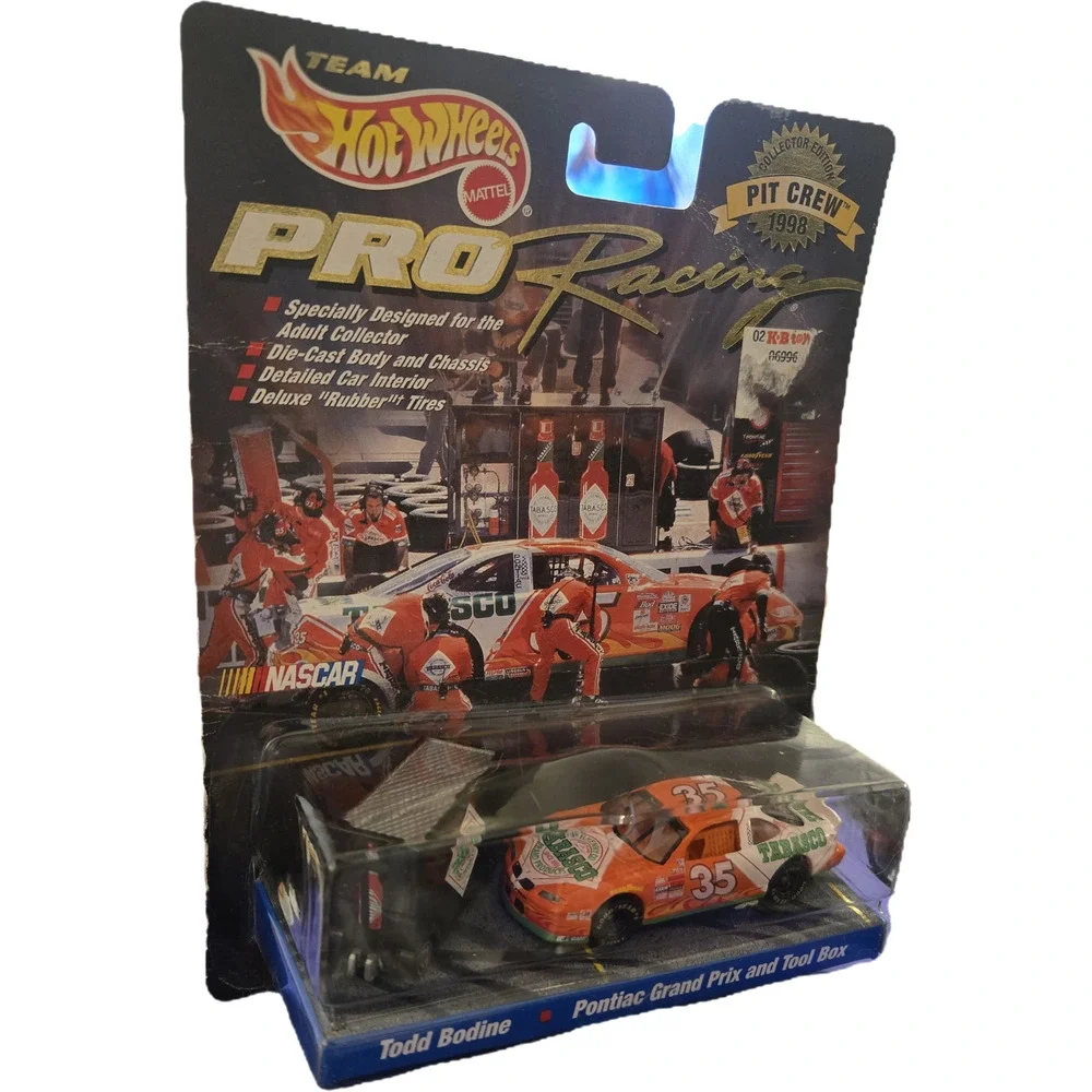 Todd Bodine #35 Tabasco Hot Wheels Pro Racing 1998 Pit Crew Edition MOC
